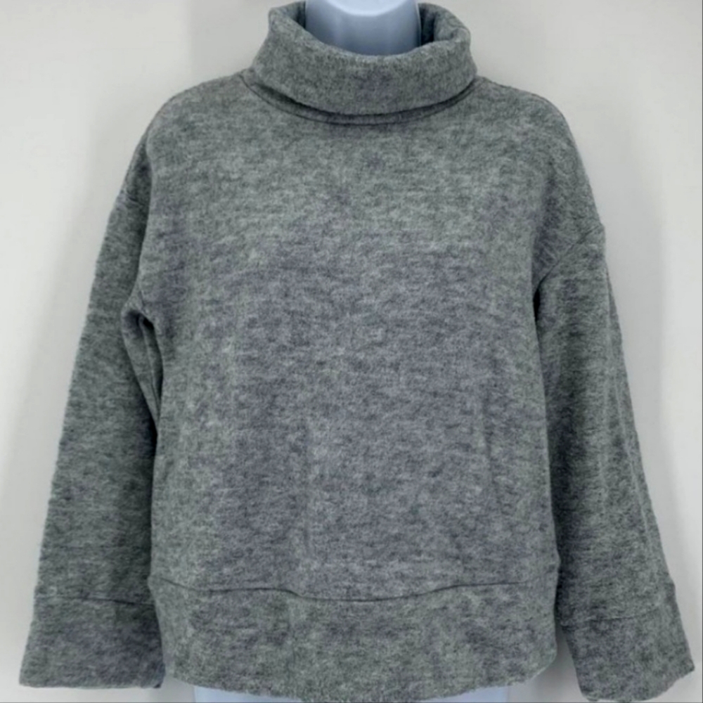 NWOT A New Day Turtleneck Pullover Sweater